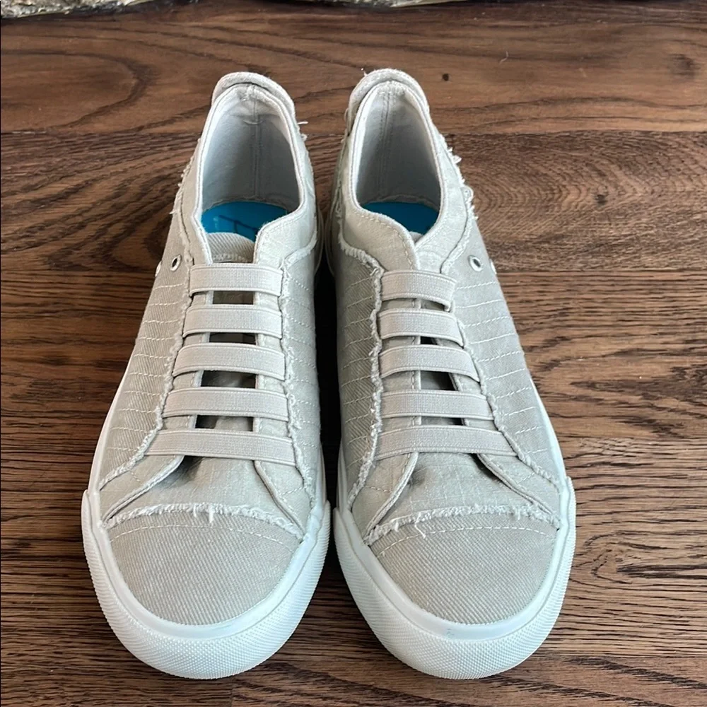 Blowfish Malibu Mars Taupe Sneakers - Picture 2 of 9